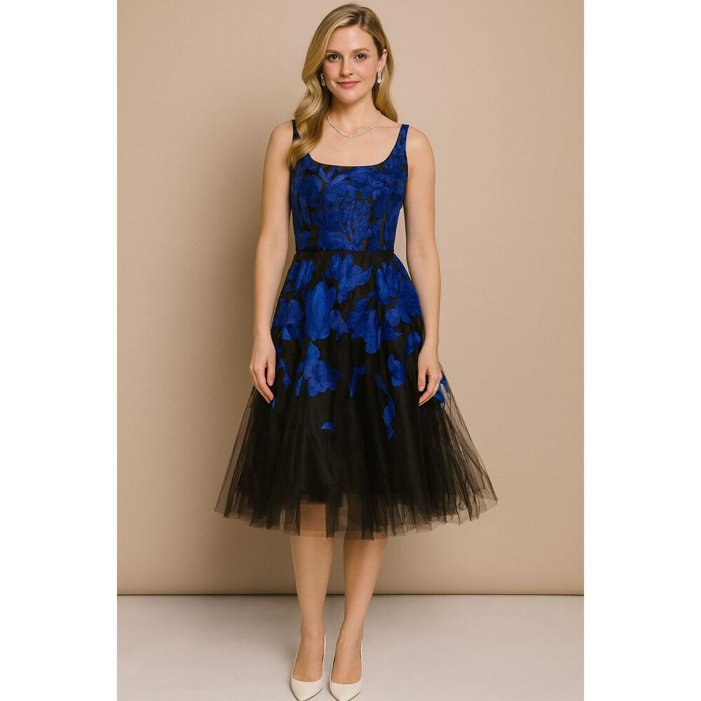 NWOT. $6490 OSCAR DE LA RENTA Embroidered Tulle Cocktail Dress Sz 4 blue